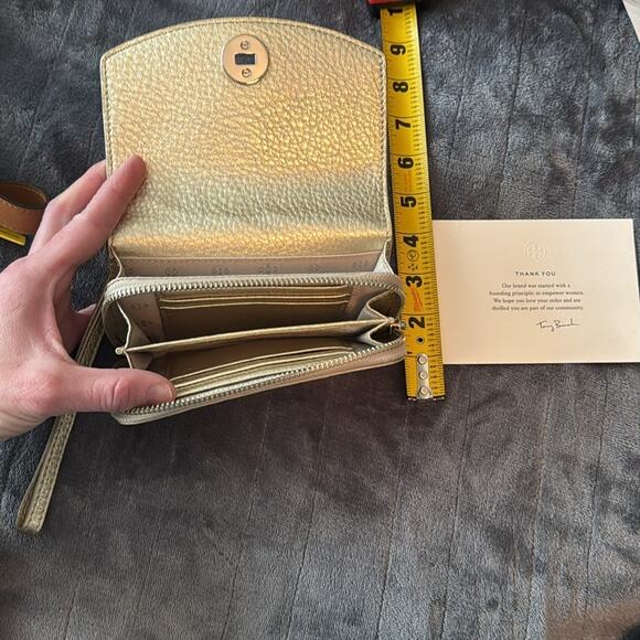 Tory Burch Wristlet in Gold - Picture 6 of 11
